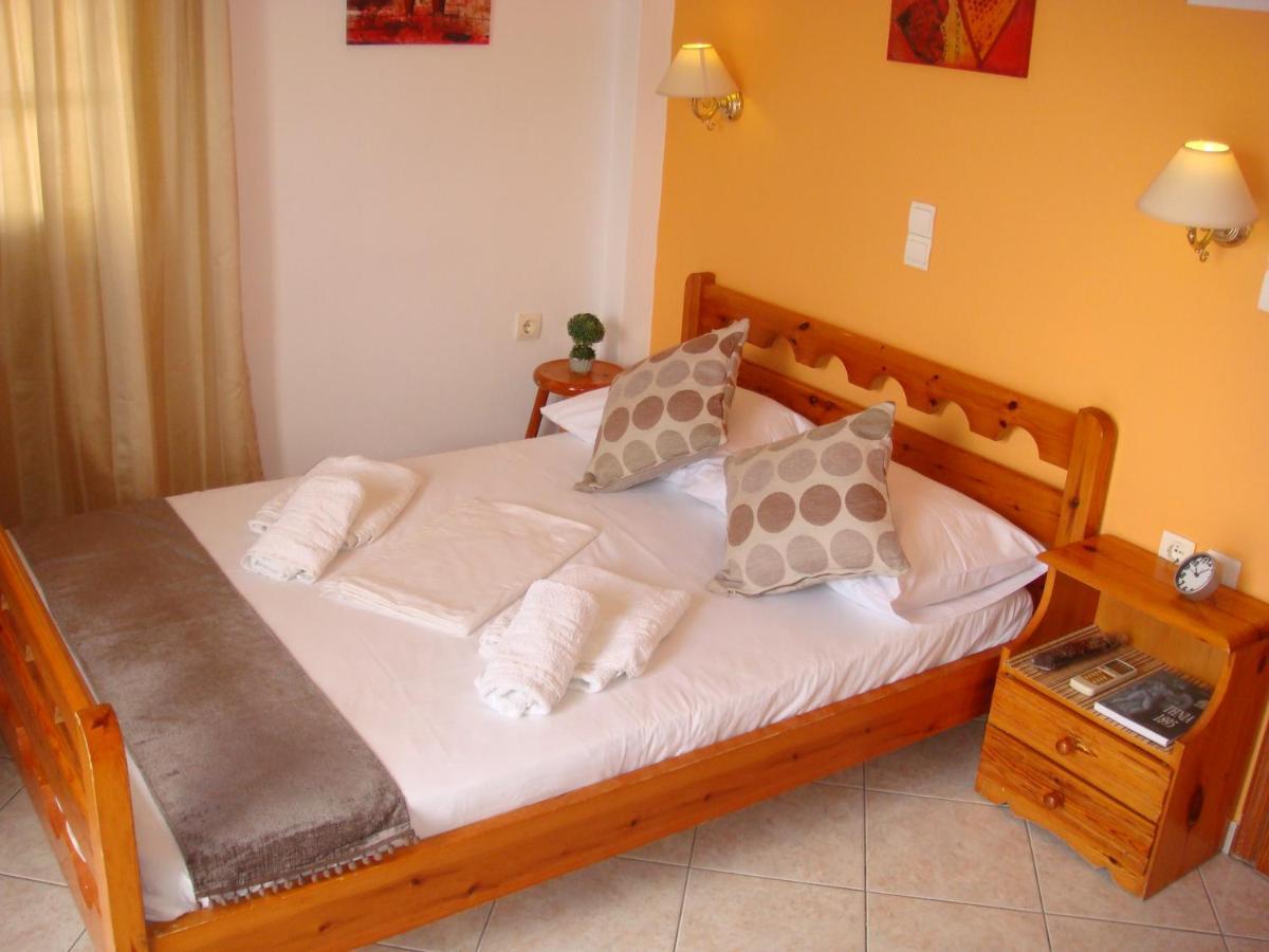 Boussetil Rooms Capanmat Тинос Экстерьер фото