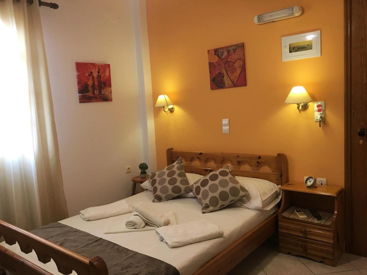 Boussetil Rooms Capanmat Тинос Экстерьер фото