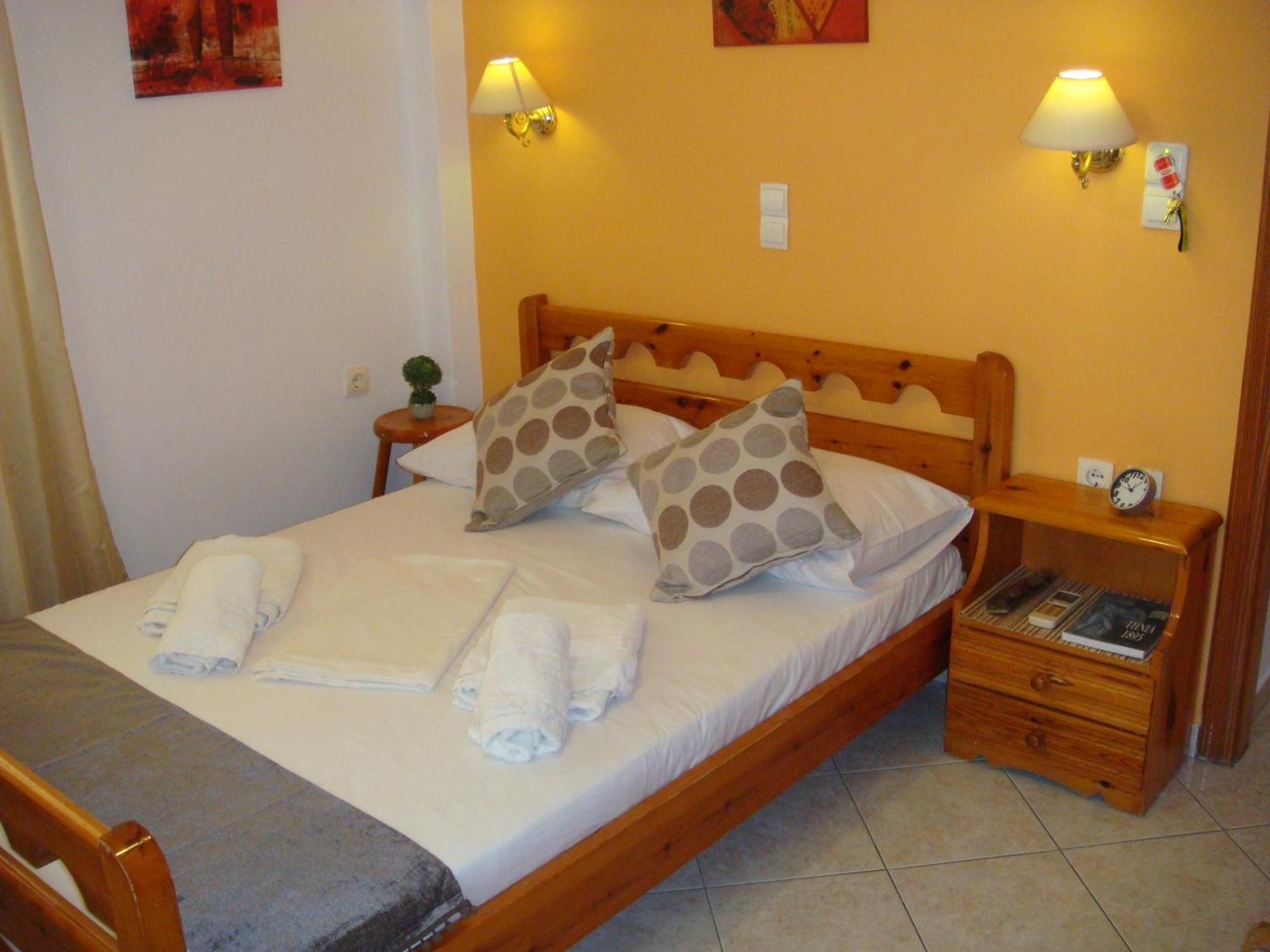 Boussetil Rooms Capanmat Тинос Экстерьер фото