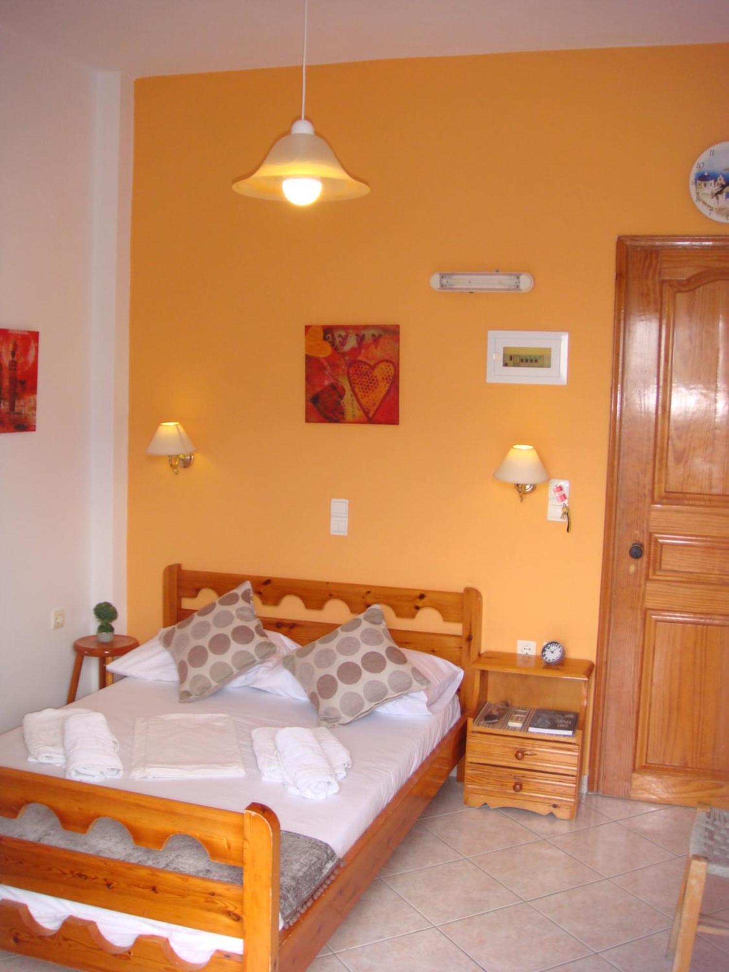 Boussetil Rooms Capanmat Тинос Экстерьер фото
