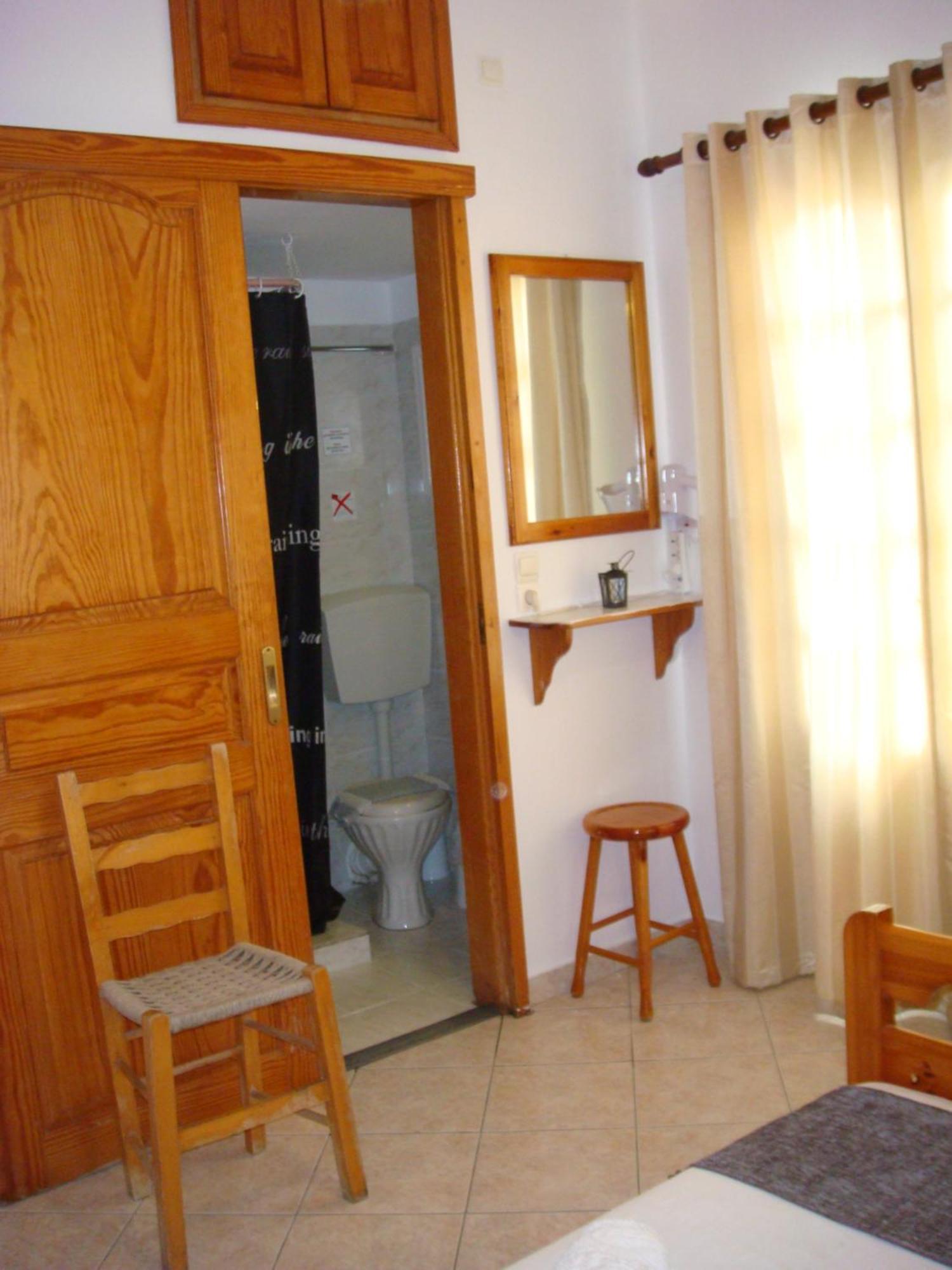 Boussetil Rooms Capanmat Тинос Экстерьер фото
