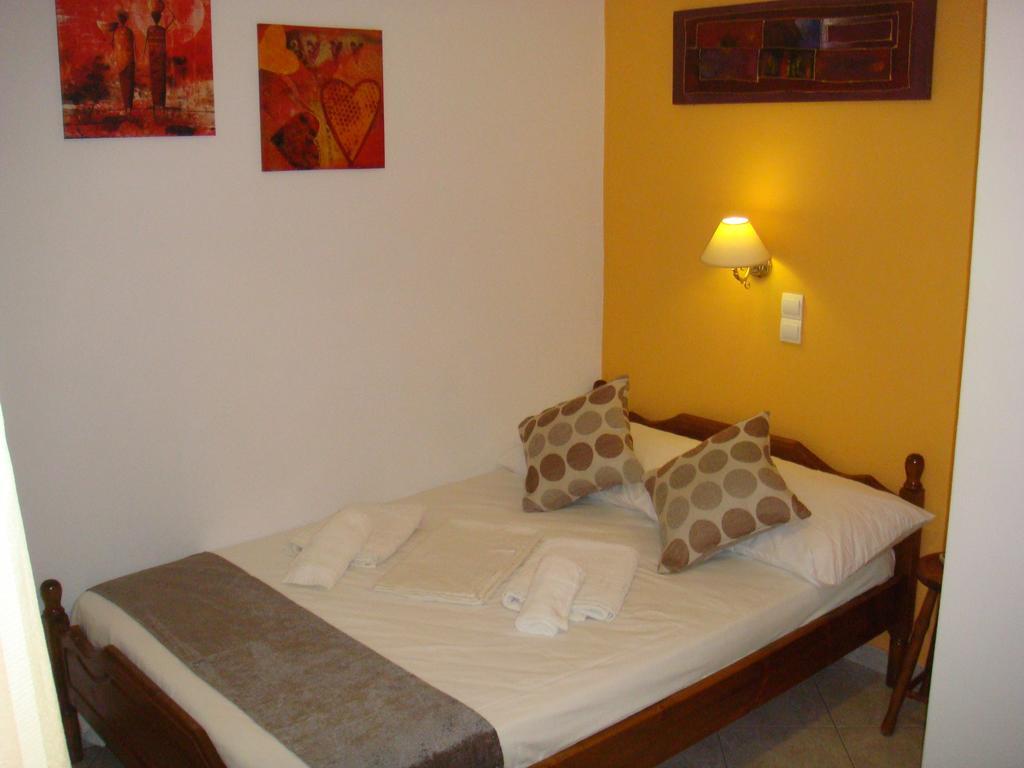 Boussetil Rooms Capanmat Тинос Экстерьер фото